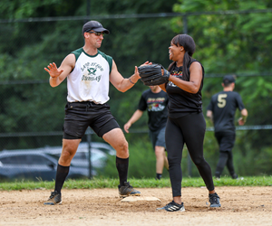 Presentational SUNDAY MEETUP SOFTBALL visual