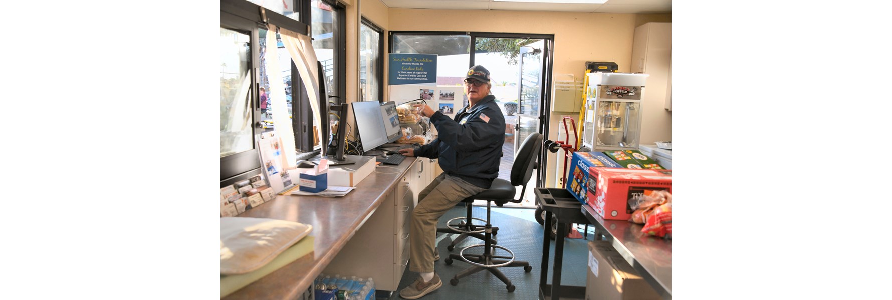 Photo gallery image 12