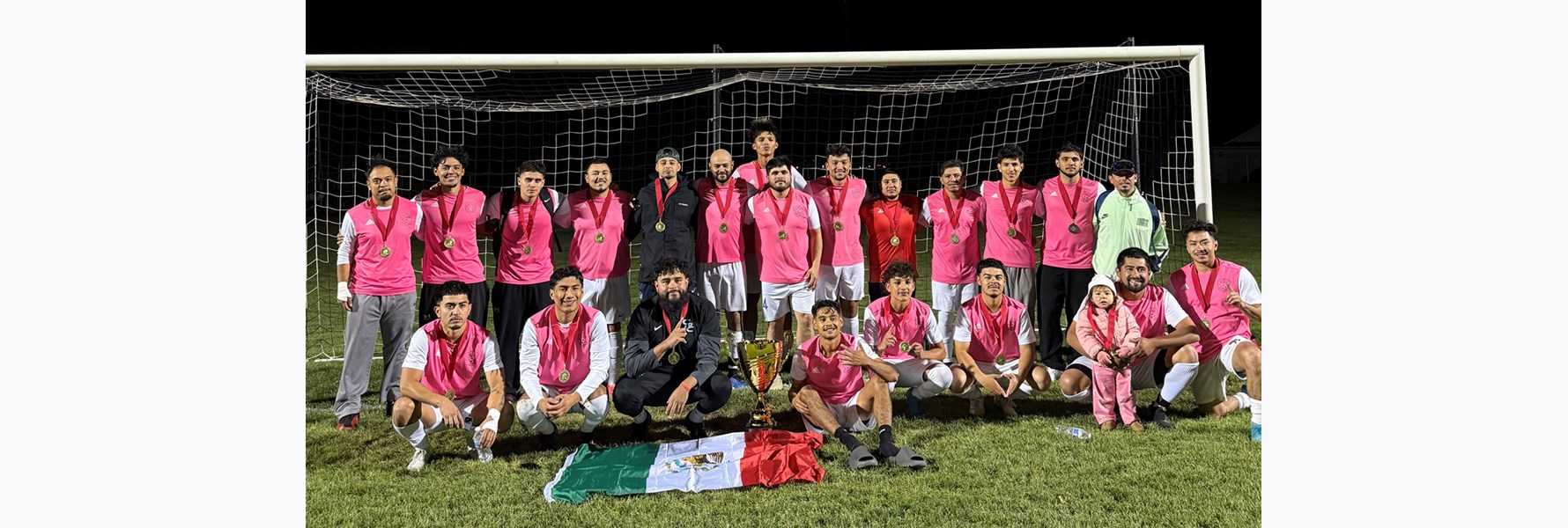 Photo gallery image 1