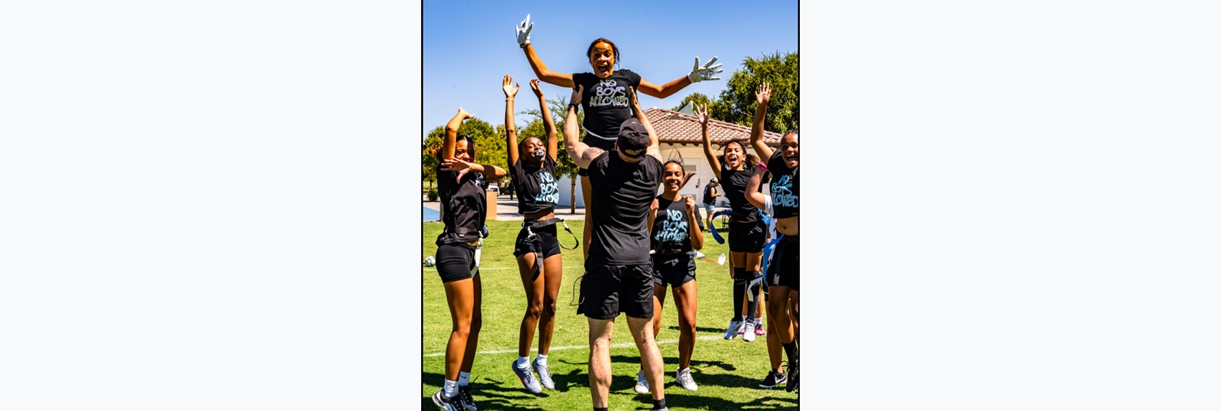 Photo gallery image 12