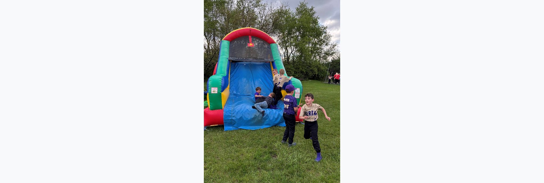 Photo gallery image 6